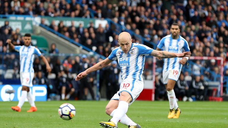 Aaron Mooy puts Huddersfield in front against Man Utd