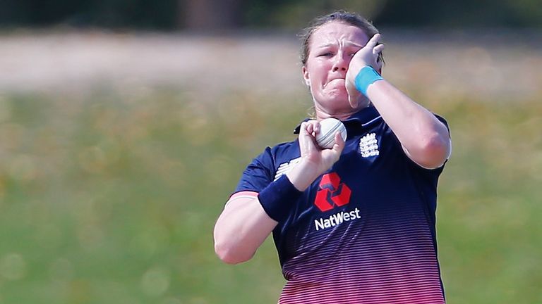 COFFS HARBOUR, AUSTRALIA - OCTOBER 26:  England's Anya Shrubsole bowls during the Women's One Day International match between Australia and England on Octo