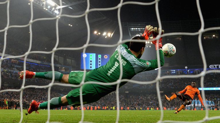 Claudio Bravo shut out Wolves to help City make the Carabao Cup quarter-finals