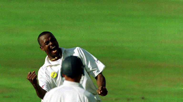 Courtney Walsh, Nasser Hussain