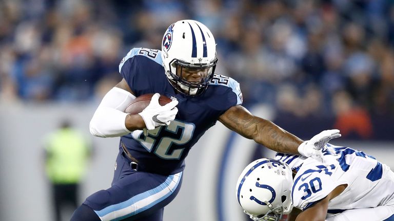 NASHVILLE, TN - OCTOBER 16:  Derrick Henry #22 of the Tennessee Titans runs with the ball against the  Indianapolis Colts at Nissan Stadium on October 16, 