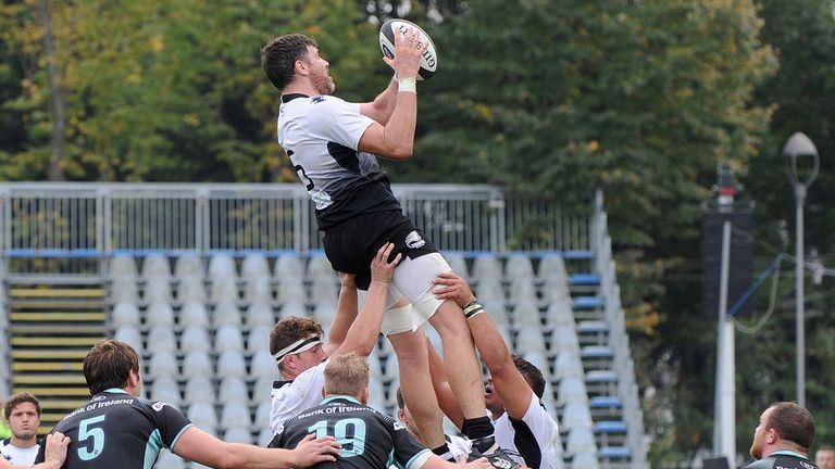 George Biagi claims a line out for Zebre