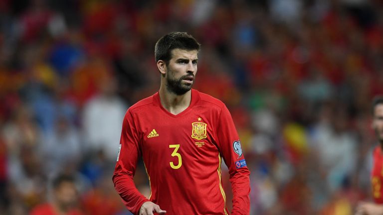 Gerard Pique of Spain looks on during the FIFA 2018 World Cup Qualifier between Spain and Italy 