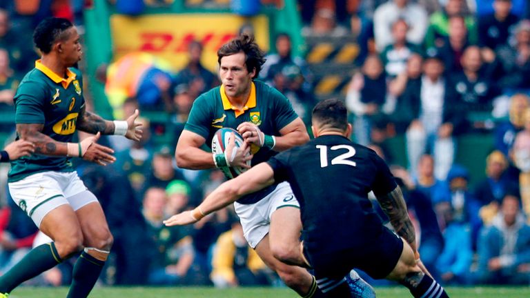 Jan Serfontein on the charge for South Africa in Cape Town