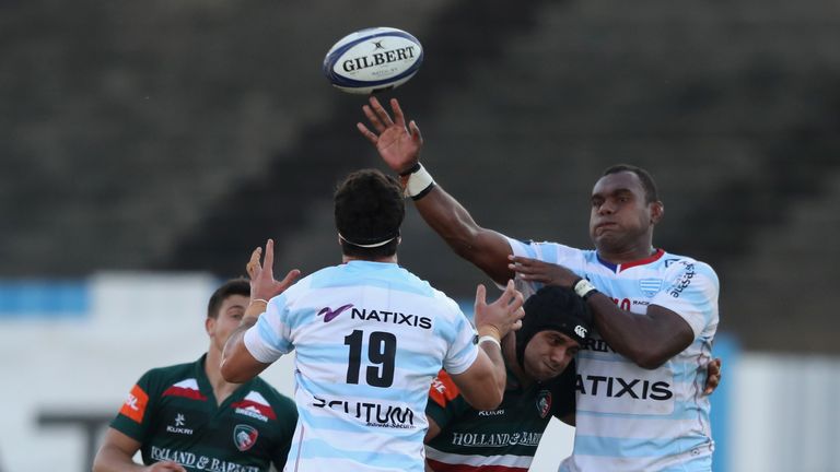COLOMBES, FRANCE - OCTOBER 14:  Leone Nakarawa of Racing 92 passes the ball during the European Rugby Champions Cup match between Racing 92 and Leicester 