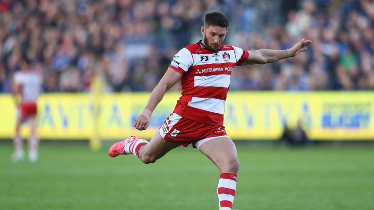 BATH - OCTOBER 29 2017:  Owen Williams of Gloucester converts a kick during the Aviva Premiership match between Bath and Gloucester at the Rec