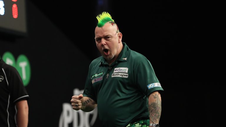UNIBET WORLD GRAND PRIX 2017.CITY WEST HOTEL,DUBLIN,IRELAND.PIC;LAWRENCE LUSTIG.ROUND1.PETER WRIGHT V STEPHEN BUNTING.PETER WRIGHT IN ACTION
