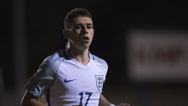 LEEK, ENGLAND - SEPTEMBER 04: Phil Foden of England in action during the international friendly match between England U18 and South Africa U18 on September