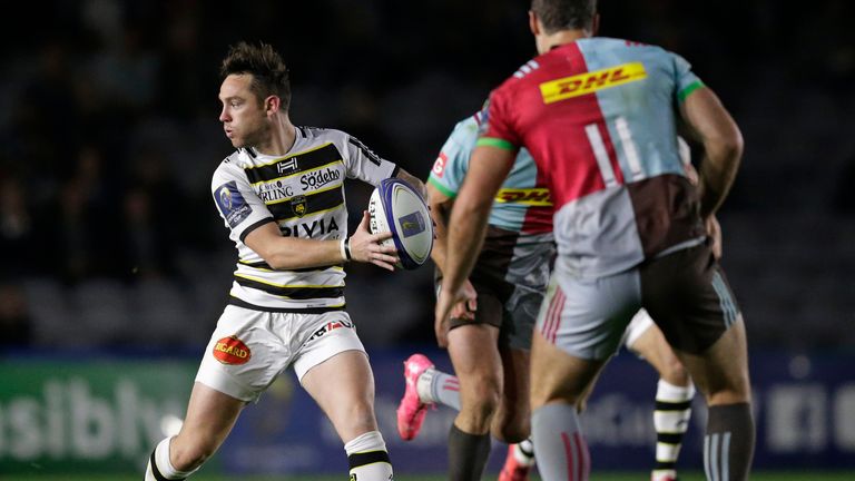 Ryan Lamb on the attack for La Rochelle during the European Rugby Champions Cup