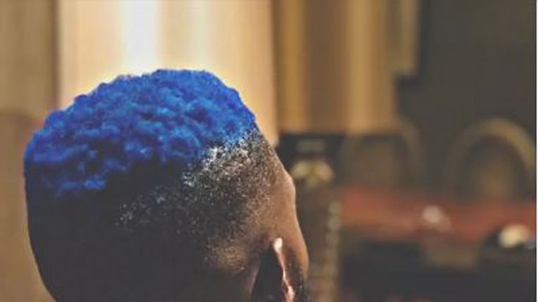 Tiemoue Bakayoko dyes his hair blue (credit Instagram/Tiemoue Bakayoko)
