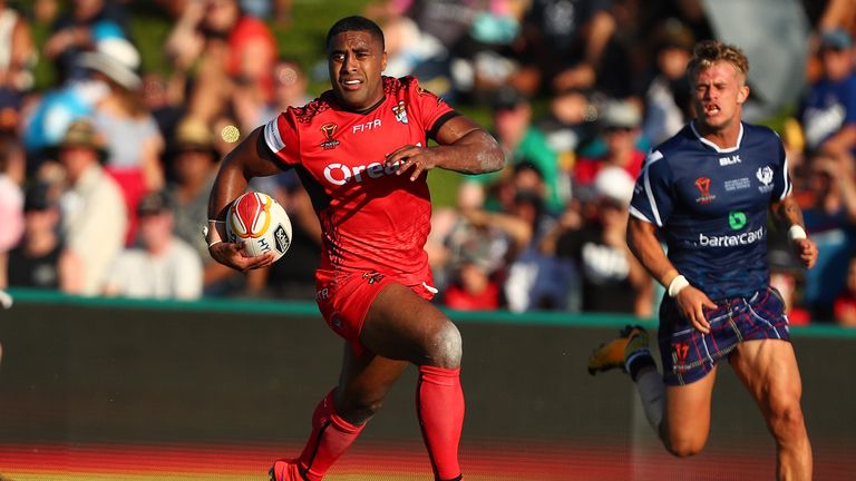 Michael Jennings scored a first half hat-trick to help secure a comprehensive win for Tonga