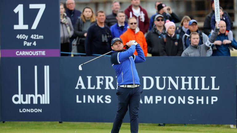 ST ANDREWS, SCOTLAND - OCTOBER 06:  Tyrrell Hatton of England tees off on the 17th during day two of the 2017 Alfred Dunhill Championship at Carnoustie on 