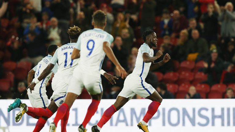 MIDDLESBROUGH, ENGLAND - OCTOBER 06:  Joshua Onomah of England (R) celebrates as he scores their first goal with team mates during the UEFA European Under 