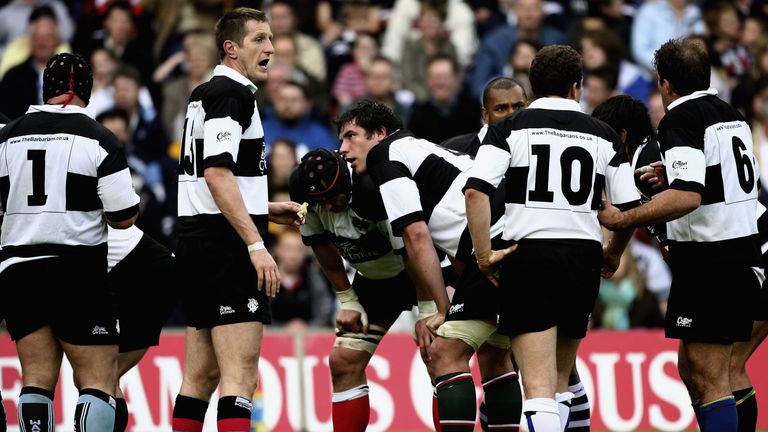 EDINBURGH, UNITED KINGDOM - MAY 31:  Will Greenwood of the Barbarians shouts to team mates during their rugby match against Scotland at Murrayfield stadium