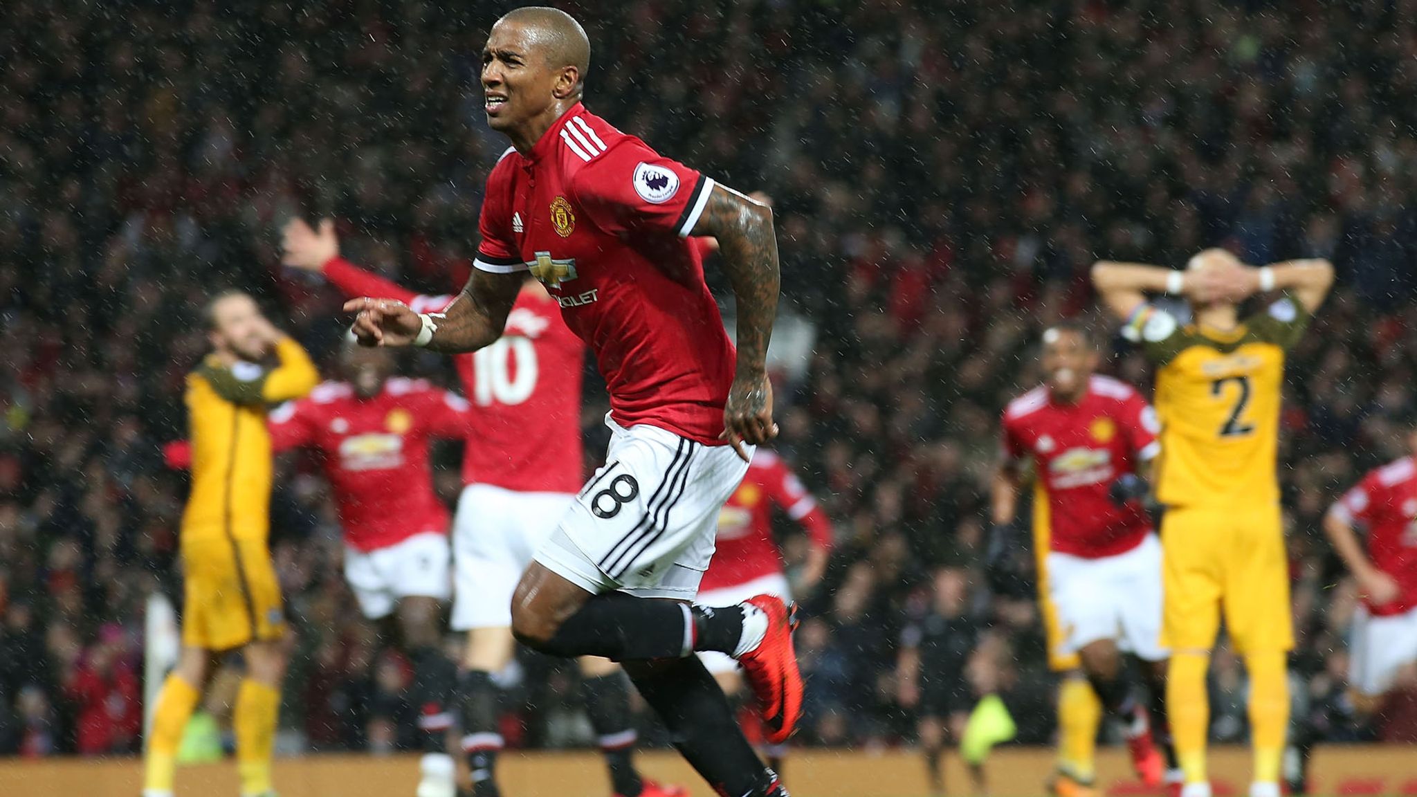 Man Utd 1 - 0 Brighton - Match Report & Highlights