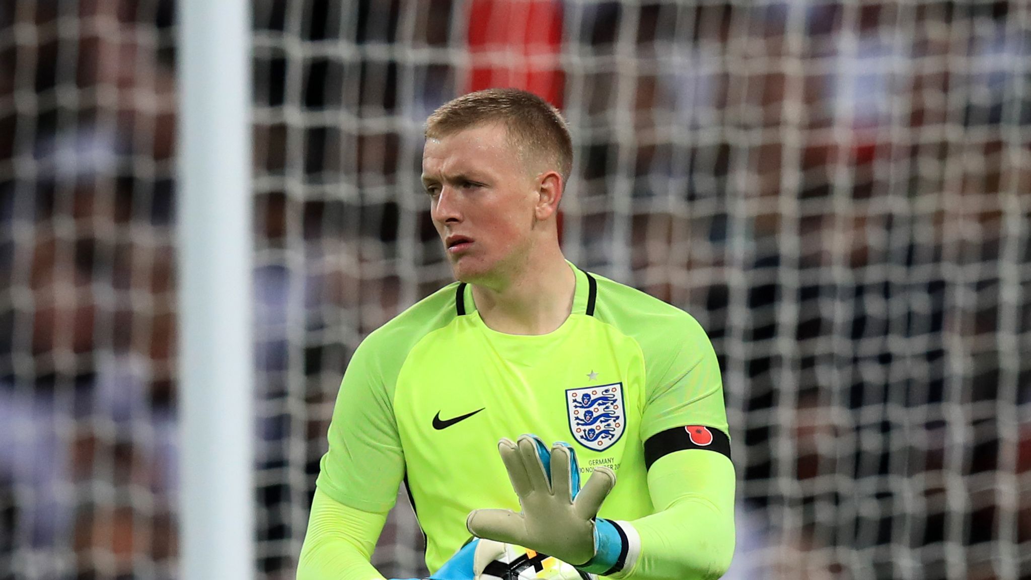 pickford goalie shirt