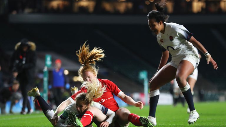 LONDON, ENGLAND - NOVEMBER 25:  Abigail Dow of England touches down for the second try  during the Old Mutual Wealth Series match between England and Canad