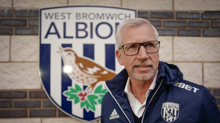 West Bromwich Albion unveil new manager Alan Pardew on November 29, 2017 in West Bromwich, England