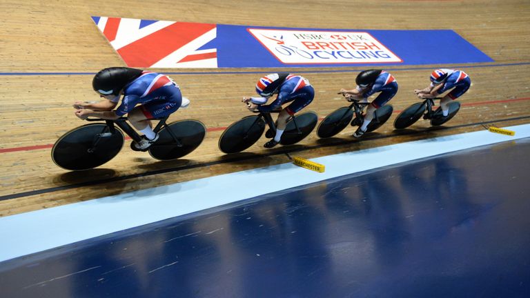 MANCHESTER, ENGLAND - NOVEMBER 12: , Emily Nelson, Elinor Barker, Neah Evans and Katie Archibald of Great Britain compete during the Women's Team Pursuit d