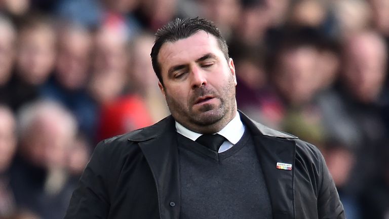 Everton's caretaker manager David Unsworth gestures on the touchline during the English Premier League football match between Southampton and Everton at St