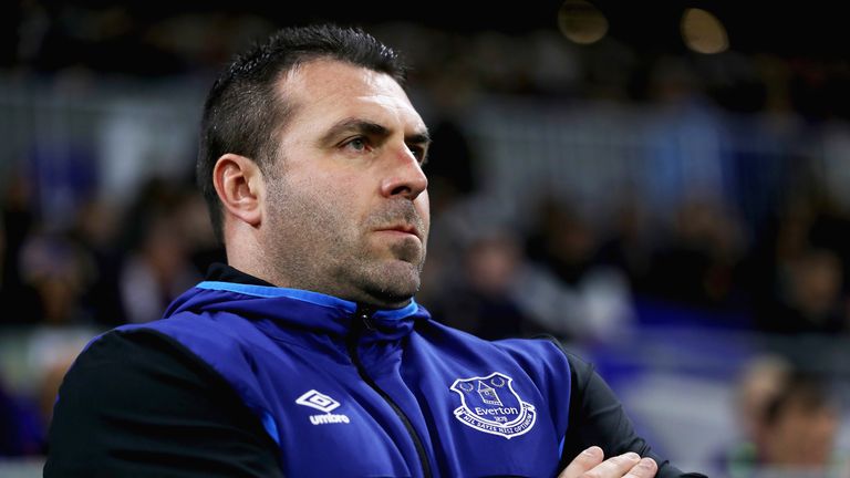 David Unsworth prior to the UEFA Europa League group E match between Olympique Lyon and Everton