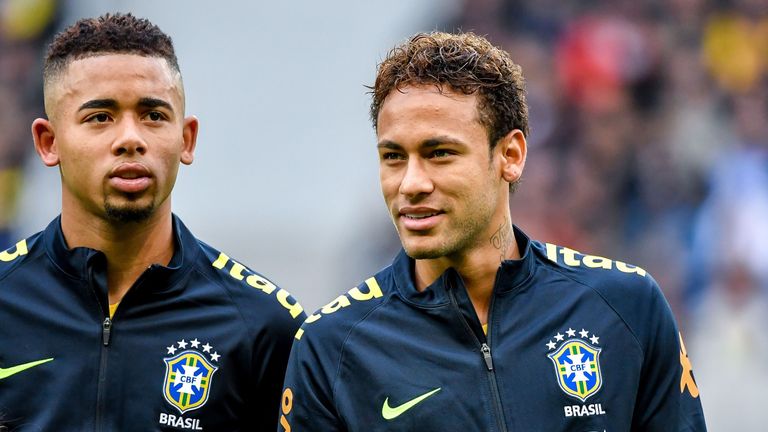 Brazil's forward Neymar (R) stands with teammate forward Gabriel Jesus ahead of a friendly football match between Japan and Brazil at The "Pierre Mauroy " 