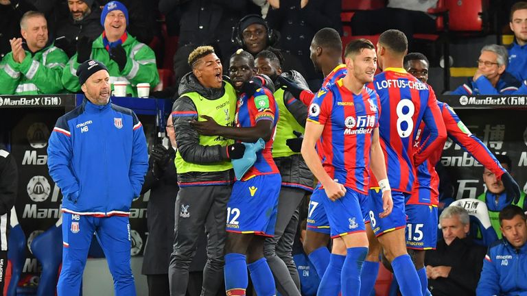 Mamadou Sakho (C) celebrates with Crystal Palace team-mates after scoring their late winning goal against Stoke