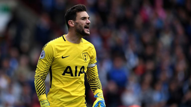Hugo Lloris of Tottenham gives his team instructions during the Premier League match between Huddersfield Town and Spurs