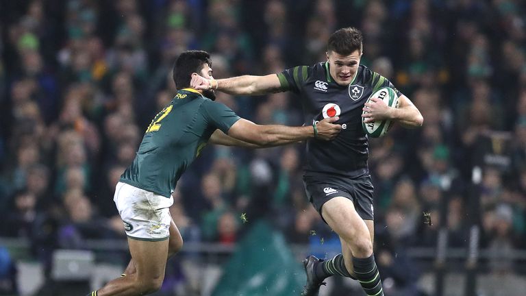 Ireland's Jacob Stockdale (right) and South Africa's Damian de Allende during the Autumn International at the Aviva Stadium, Dublin.