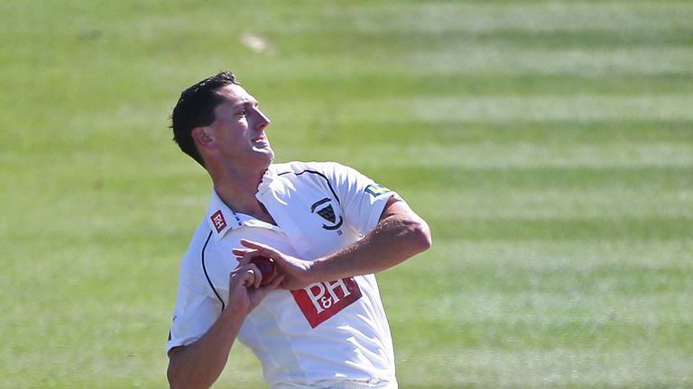 HOVE, ENGLAND - APRIL 09: Jonathan Lewis of Sussex bowles during day four of the LV County Championship match between Sussex and Middlesex at The Brightona