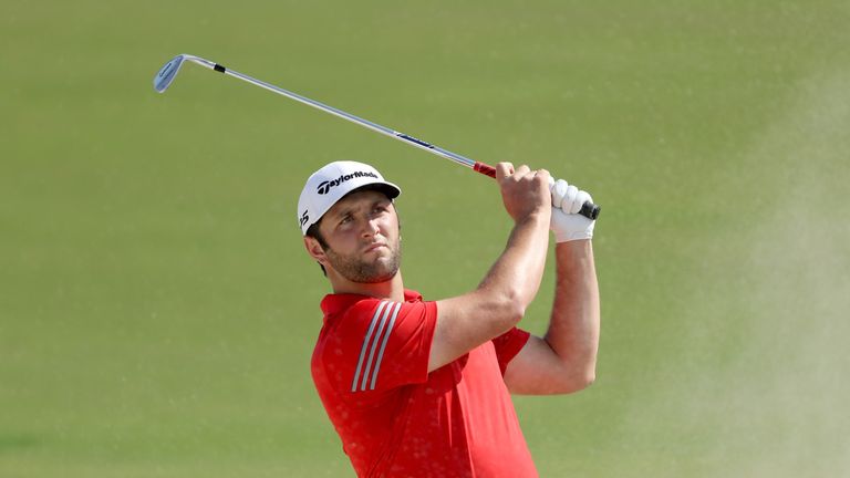 Jon Rahm during the final round of the 2017 DP World Tour Championship on the Earth Course at Jumeirah Golf Estates 