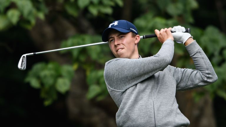 Matthew Fitzpatrick of England hits a shot during round one of the Hong Kong Open at the Hong Kong Golf Club on November 23, 2017. / AFP PHOTO / Anthony WA