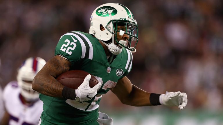 EAST RUTHERFORD, NJ - NOVEMBER 02: Running back Matt Forte #22 of the New York Jets carries the ball in for a touchdown against the Buffalo Bills  during t