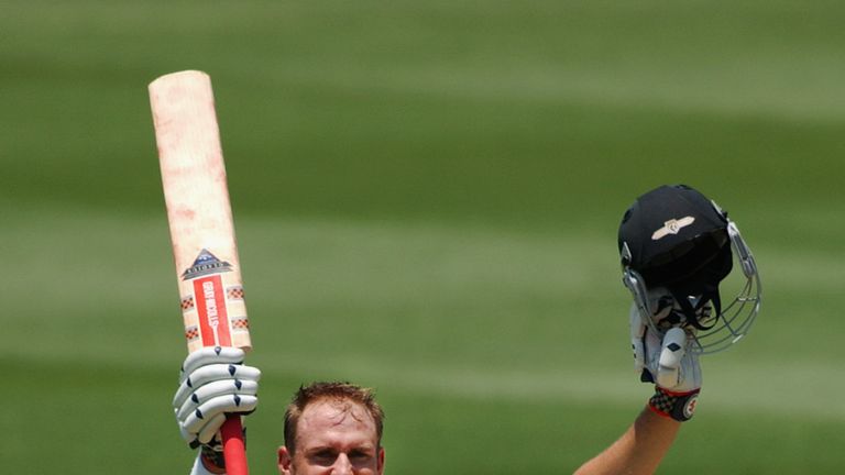BRISBANE - NOVEMBER 10:  Matthew Hayden of Australia celebrates scoring a century against England during day four of the First Ashes Test played between Au