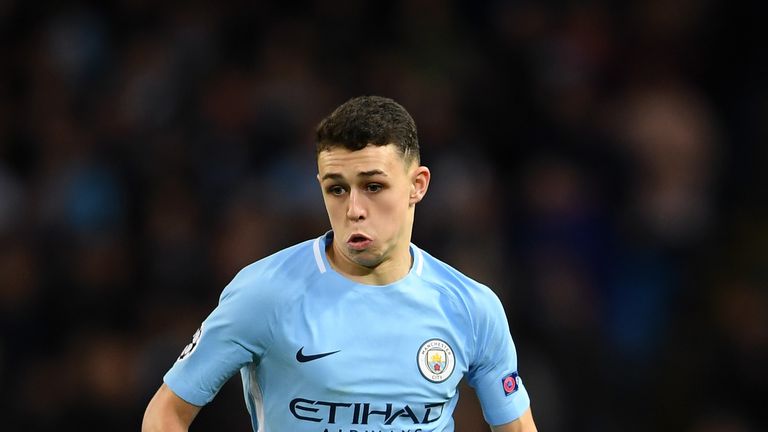 MANCHESTER, ENGLAND - NOVEMBER 21:  Phil Foden of Manchester City in action during the UEFA Champions League group F match between Manchester City and Feye