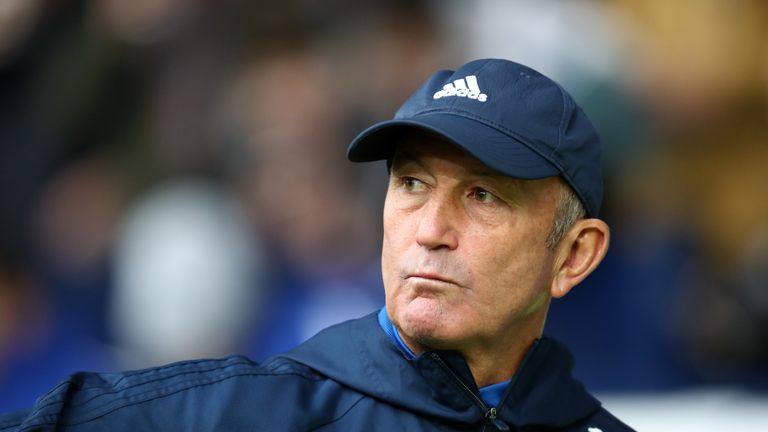 Tony Pulis during the Premier League match against Chelsea at The Hawrhorns