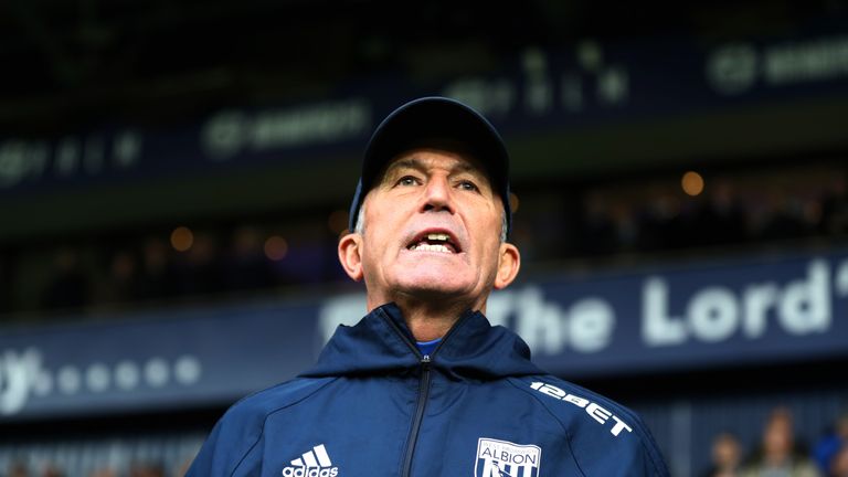 Tony Pulis during the Premier League match between West Bromwich Albion and Chelsea