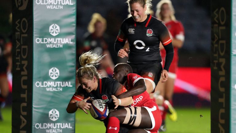England's Rachael Burford scores their second try
