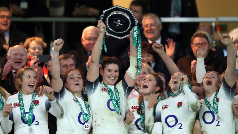 LONDON, ENGLAND - NOVEMBER 25:  Sarah Hunter of England lifts the trophy after victory after the Old Mutual Wealth Series match between England and Canada 