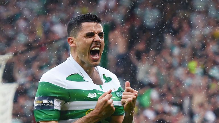  Celtic's Tom Rogic celebrates his late winner in the Scottish Cup final against Aberdeen. 