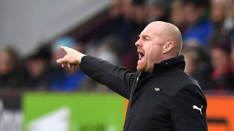 Burnley's English manager Sean Dyche gestures during the English Premier League football match between Burnley and Arsenal at Turf Moor in Burnley, north w