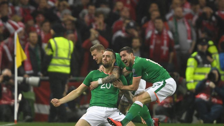 DUBLIN, IRELAND - NOVEMBER 14: Shane Duffy of the Republic of Ireland celebrates scoring his sides first goal with his Republic of Ireland team mates durin