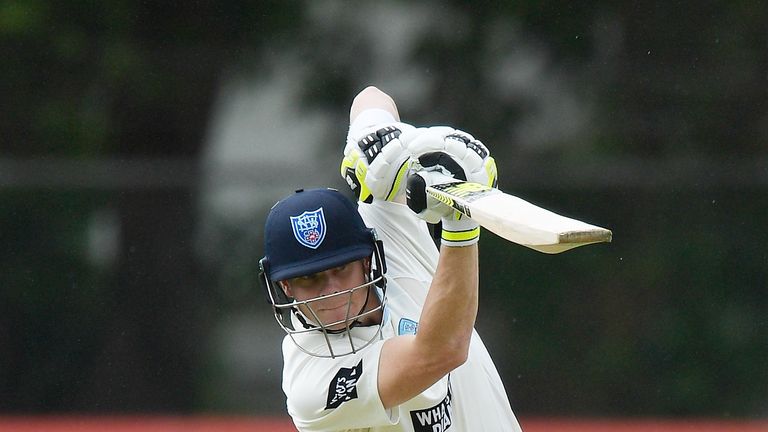 SYDNEY, AUSTRALIA - NOVEMBER 04:  Steve Smith of NSW bats during day one of the Sheffield Shield match between New South Wales and Western Australia  at Hu