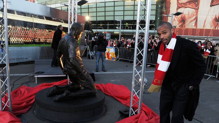 Statue of Arsenal Legend is unveiled at Emirates Stadium. 