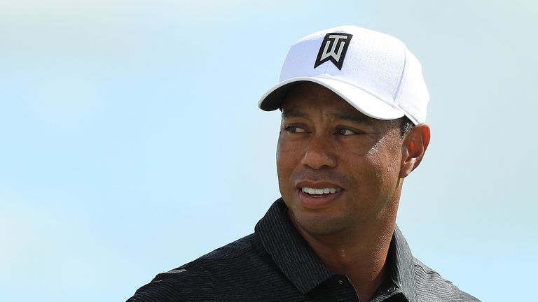 NASSAU, BAHAMAS - NOVEMBER 30:  Tiger Woods of the United States warms up on the range for the first round of the Hero World Challenge at Albany, Bahamas o