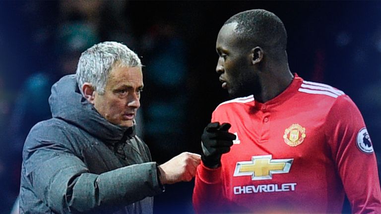 Jose Mourinho and Romelu Lukaku in conversation during the Premier League match between Manchester United and Manchester City in December 2017