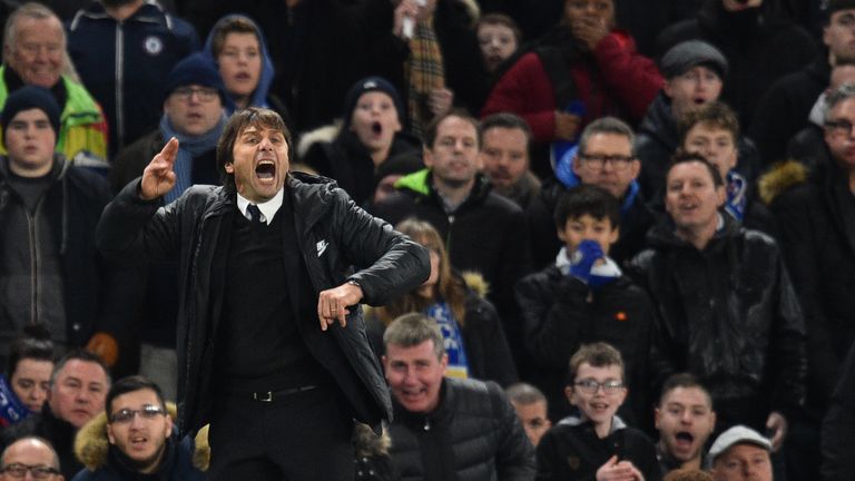 Antonio Conte gestures during Chelsea's Champions League draw with Atletico Madrid