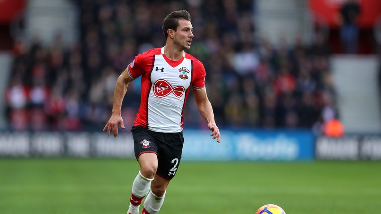 SOUTHAMPTON, ENGLAND - NOVEMBER 26: Cédric Soares of Southampton in action during the Premier League match between Southampton and Everton at St Mary's St