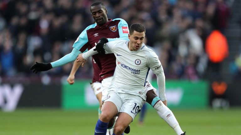Eden Hazard is shackled by Pedro Obiang during Chelsea's loss at West Ham