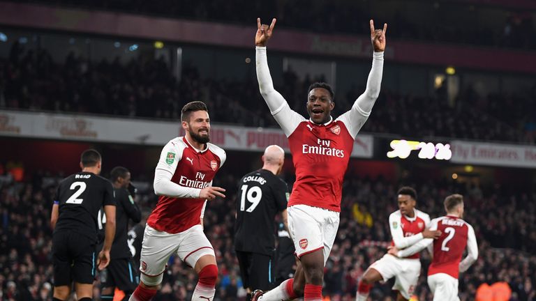 Danny Welbeck scored from close range to put Arsenal ahead